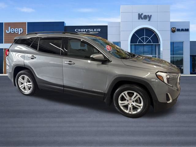 Used 2019 GMC Terrain SLE w/ Driver Convenience Package AWD/4WD image 10