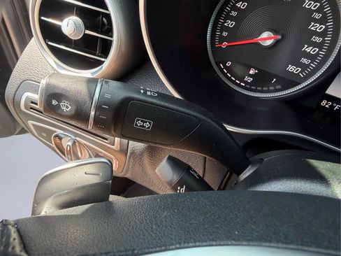Used 2016 Mercedes-Benz C 300 4MATIC Sedan image 24
