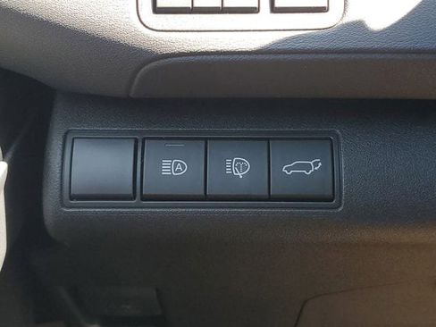 New 2026 Subaru Uncharted AWD image 32