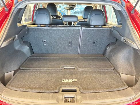 Certified 2021 Nissan Rogue Sport SL w/ Premium Package image 32