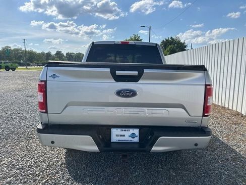 Used 2018 Ford F150 XLT w/ Equipment Group 302A Luxury AWD/4WD image 4