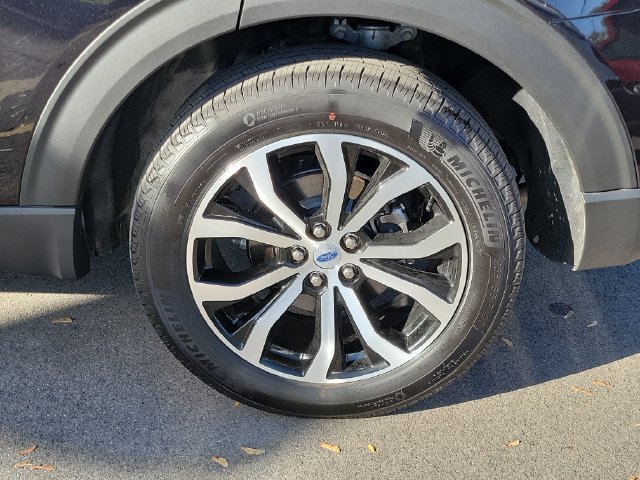 Certified 2025 Ford Explorer ST-Line AWD/4WD image 35
