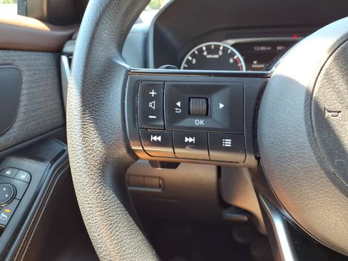 Certified 2021 Nissan Rogue SV AWD/4WD image 23