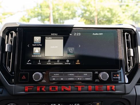 New 2026 Nissan Frontier PRO-4X w/ Pro-4x Convenience Package AWD/4WD image 17