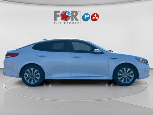 Used 2016 Kia Optima EX image 6