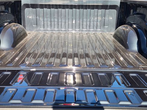 New 2026 RAM 1500 4x4 Crew Cab image 27