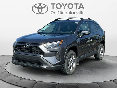 Used 2023 Toyota RAV4 XLE w/ Convenience Package FWD image 1