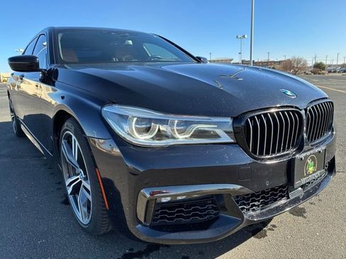 Used 2019 BMW 750i 750i w/ Executive Package image 8