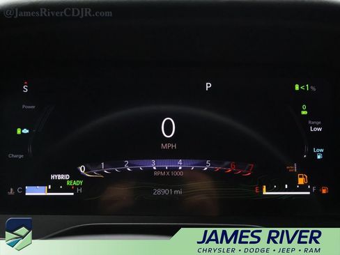 Used 2023 Jeep Grand Cherokee Summit w/ Luxury Tech Group V AWD/4WD image 31