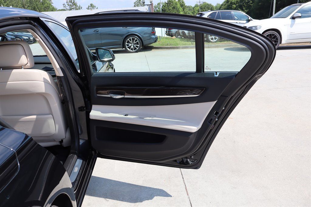 Used 2012 BMW 740Li RWD image 32