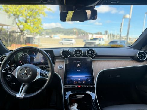 Used 2024 Mercedes-Benz C 300 Sedan image 6