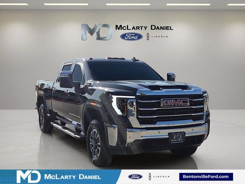 Used 2024 GMC Sierra 2500 SLT w/ SLT Premium Package AWD/4WD image 1