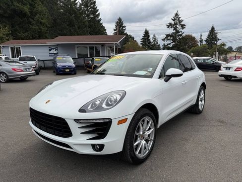 Used 2015 Porsche Macan S AWD/4WD image 35