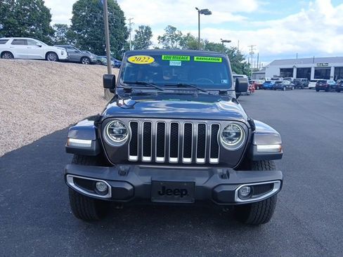 Certified 2022 Jeep Wrangler Unlimited Sahara w/ LED Lighting Group image 9