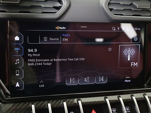 Used 2022 Lamborghini Urus image 56