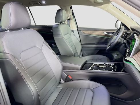 New 2026 Volkswagen Atlas SEL AWD/4WD image 31