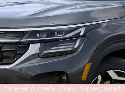 New 2026 Kia Seltos SX w/ SX Sunroof Package image 10