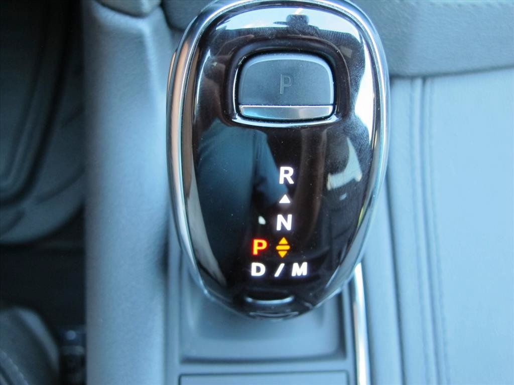 Used 2024 Cadillac XT6 Sport w/ Platinum Package AWD/4WD image 17