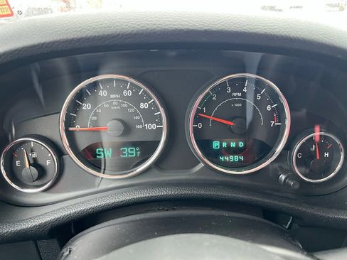 Used 2013 Jeep Wrangler Unlimited Sport image 31