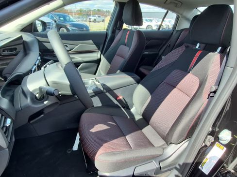 New 2026 Nissan Sentra SR image 10