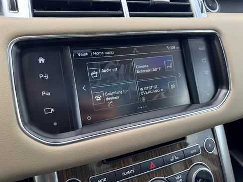 Used 2016 Land Rover Range Rover Sport HSE image 18