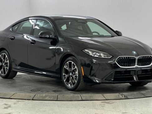 Used 2025 BMW 228i xDrive w/ Premium Package image 9