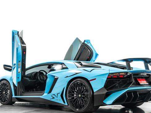 Used 2016 Lamborghini Aventador LP 750-4 Superveloce AWD/4WD image 30