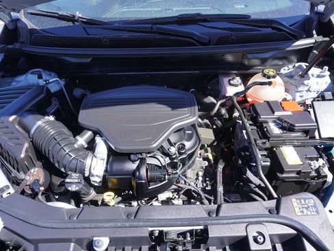 Used 2021 Cadillac XT5 Premium Luxury w/ LPO, Floor Liner Package image 7