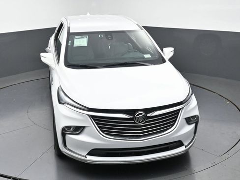 Used 2024 Buick Enclave Premium image 52
