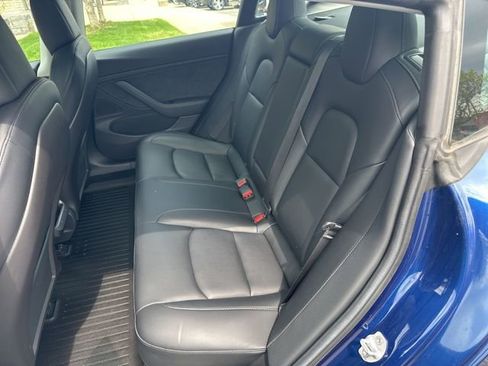 Used 2019 Tesla Model 3 Long Range AWD/4WD image 19