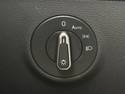 Used 2025 Volkswagen Taos S AWD/4WD image 22