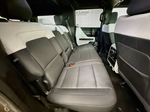Used 2024 GMC Hummer EV 2X w/ Extreme Off-Road Package AWD/4WD image 29