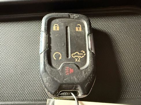 Used 2020 GMC Sierra 1500 AT4 w/ AT4 Premium Package image 24