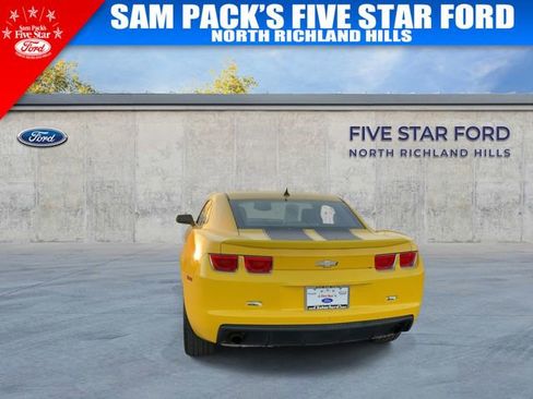 Used 2010 Chevrolet Camaro LT image 8