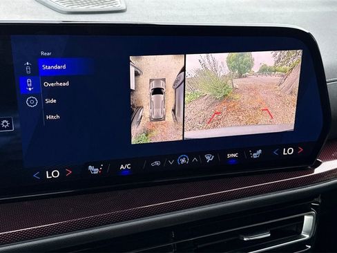 New 2026 Chevrolet Traverse Z71 image 21