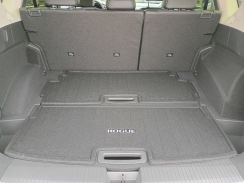 New 2026 Nissan Rogue Platinum w/ Platinum Premium Package AWD/4WD image 7