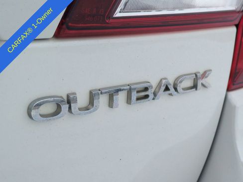 Used 2015 Subaru Outback 2.5i Limited AWD/4WD image 14