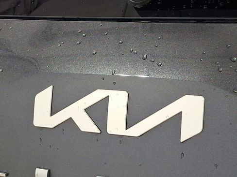 Used 2022 Kia Telluride S image 31