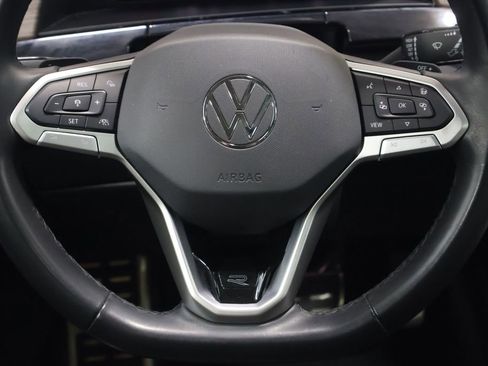 Used 2024 Volkswagen Atlas SEL Premium R-Line AWD/4WD image 17