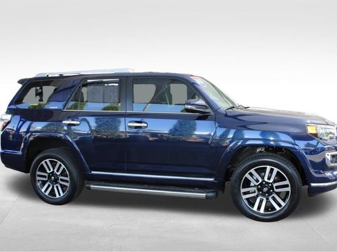Certified 2020 Toyota 4Runner Limited AWD/4WD image 17
