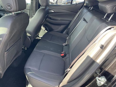 Used 2023 Buick Encore GX Select w/ Sport Touring Package FWD image 6