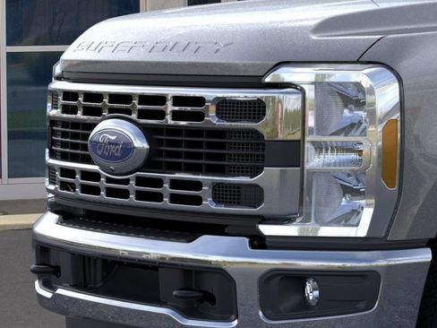 New 2026 Ford F350 XLT w/ 360-Degree Camera Package AWD/4WD image 40