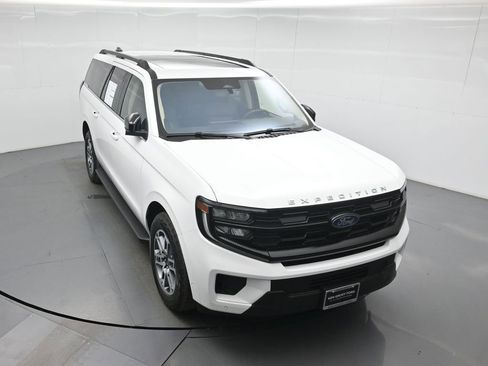 Certified 2025 Ford Expedition Max Active image 39