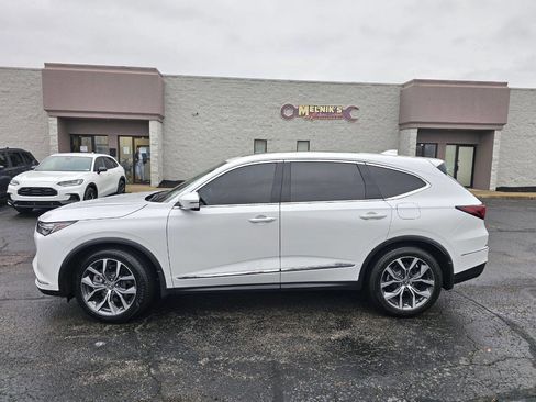 Used 2024 Acura MDX SH-AWD w/ Technology Package image 10