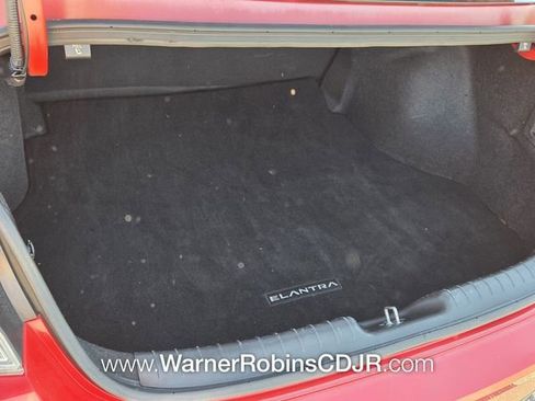 Used 2022 Hyundai Elantra SEL w/ Convenience Package image 11