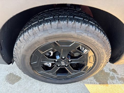 Used 2025 Hyundai Santa Fe XRT image 23