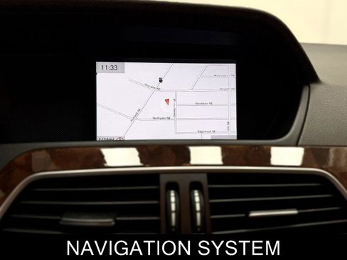 Used 2013 Mercedes-Benz C 300 4MATIC Sedan image 26