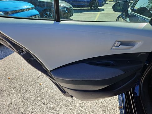 Used 2024 Toyota Corolla LE image 9