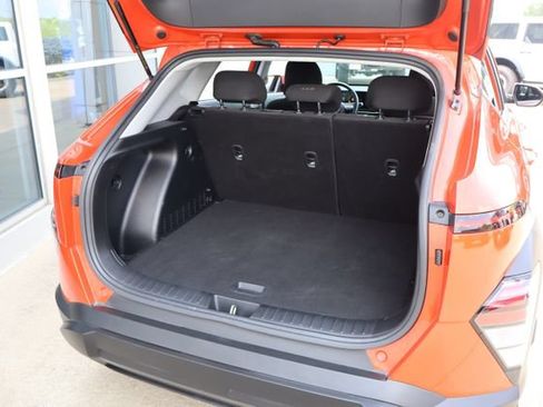Used 2025 Hyundai Kona SEL FWD image 27