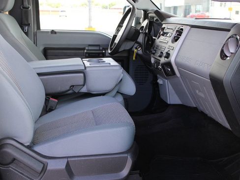 Used 2014 Ford F250 XLT AWD/4WD image 6